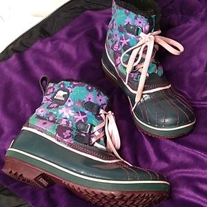 Women's Sorel floral purple blue boots size 7